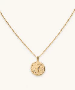 Astrid & Miyu Scorpio Zodiac Pendant Necklace In Gold