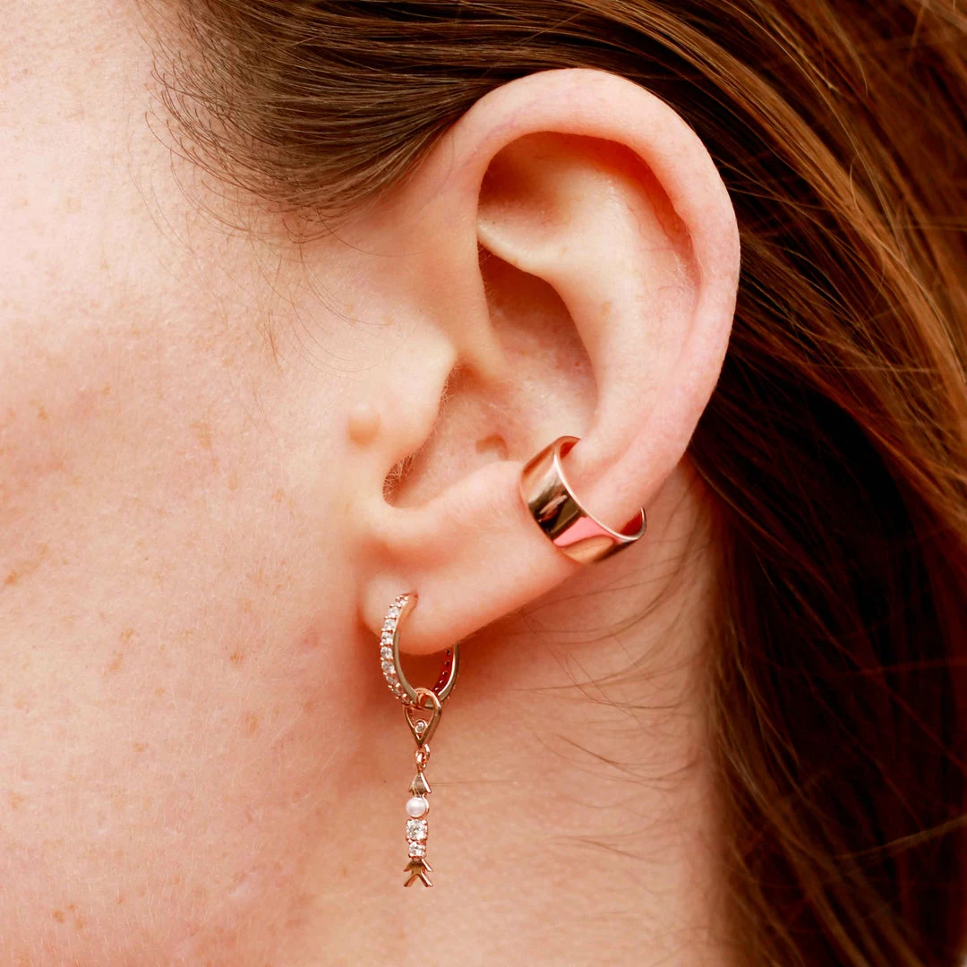 Astridandmiyu Earrings Single Dia Base Hoop In Rose Gold 4 Astridandmiyu Earrings Single Dia Base Hoop In Rose Gold