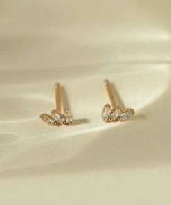 Astridandmiyu Baguette Crystal Stud Earrings In Gold