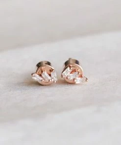 Astridandmiyu Baguette Crystal Stud Earrings In Rose Gold