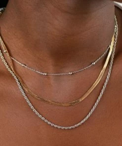 Astrid & Miyu Rope Chain Necklace In Silver Necklaces