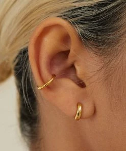 Astridandmiyu Sale Basic Ear Cuff In Gold 16 Astridandmiyu Sale Basic Ear Cuff In Gold