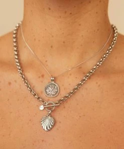 Astridandmiyu Sale Blossom Coin Pendant Necklace In Silver