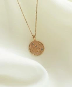 Astrid & Miyu Cancer Zodiac Pendant Necklace In Gold