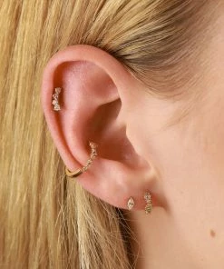 Astrid & Miyu Earrings Crystal Hoop 11.5mm In Gold