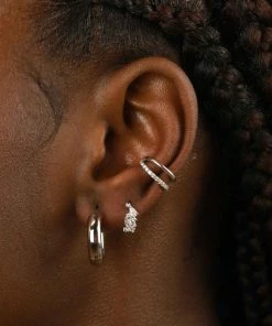 Astrid & Miyu Essential Small Hoops In Silver