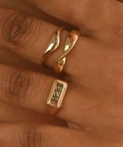 Astridandmiyu Etched Signet Ring In Gold