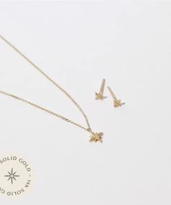 Astrid & Miyu Star Stacking Set In Solid Gold Earrings