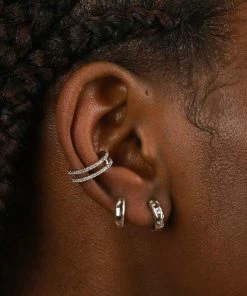 Astrid & Miyu Gleam Bold Huggies In Silver