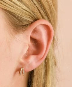 Astrid & Miyu Illusion Crystal Huggies In Gold