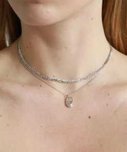 Astrid & Miyu Sale Infinite Pendant Necklace In Silver