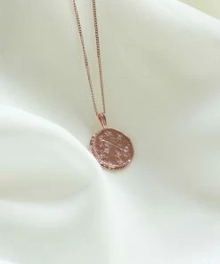 Astrid & Miyu Zodiac Necklaces Libra Zodiac Pendant Necklace In Rose Gold