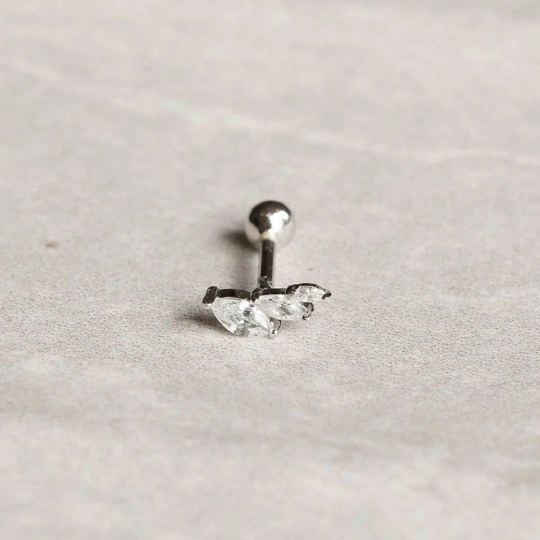 Astrid & Miyu Navette Wave Barbell In Silver 4 Astrid & Miyu Navette Wave Barbell In Silver