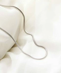 Astrid & Miyu Oval Snake Chain Necklace In Silver Necklaces 9 Astrid & Miyu Oval Snake Chain Necklace In Silver Necklaces