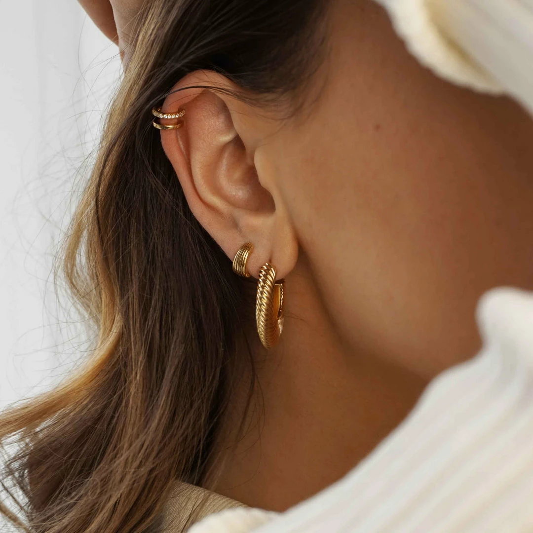 Astridandmiyu Mini Illusion Crystal Ear Cuff In Gold Sale 4 Astridandmiyu Mini Illusion Crystal Ear Cuff In Gold Sale