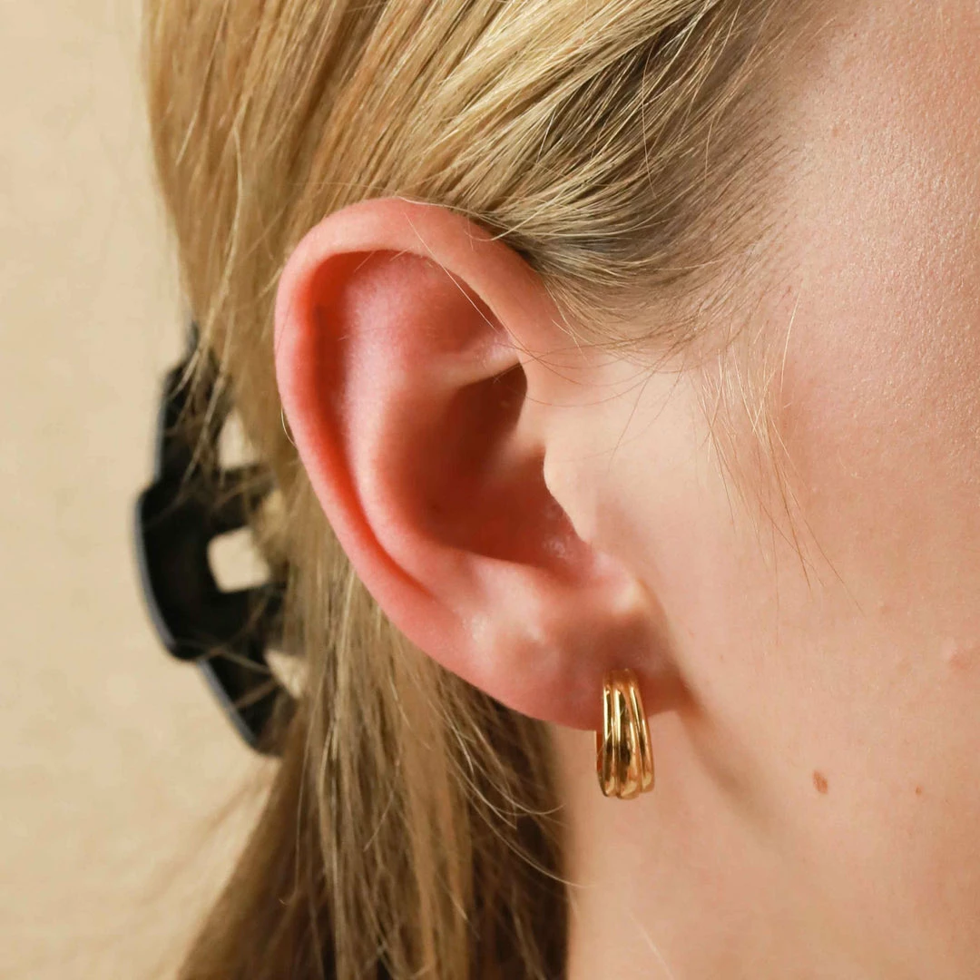 Astrid & Miyu Ripple Hoops In Gold Earrings 6 Astrid & Miyu Ripple Hoops In Gold Earrings