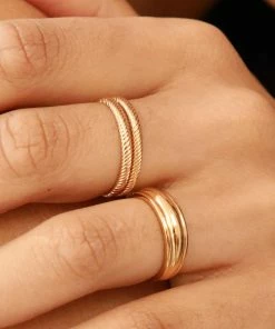 Astrid & Miyu Ripple Ring In Gold Sale