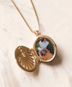 Astridandmiyu Solstice Locket Pendant Necklace In Gold