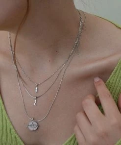 Astrid & Miyu Fine Twist Chain 40cm In Silver