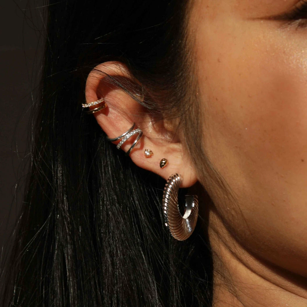 Astridandmiyu Luminous Textured Hoops In Silver 7 Astridandmiyu Luminous Textured Hoops In Silver