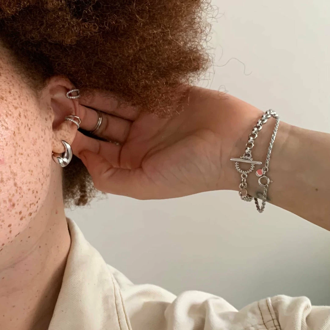 Astridandmiyu Wreath T-Bar Chunky Bracelet In Silver 4 Astridandmiyu Wreath T-Bar Chunky Bracelet In Silver