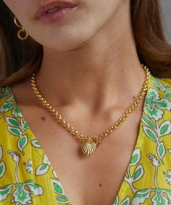 Astridandmiyu Wreath T-Bar Chunky Necklace In Gold Sale